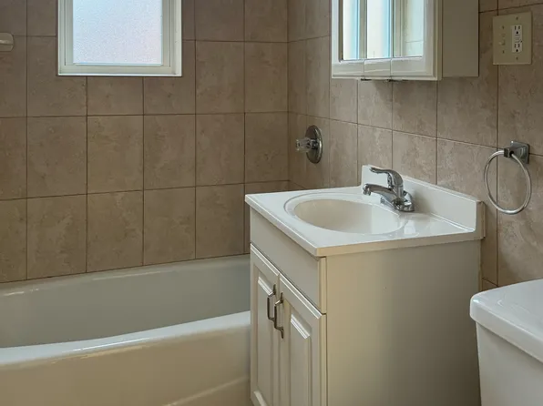 24-15 27th Street image 16 of 19