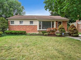 17628 Wakenden, Redford, MI