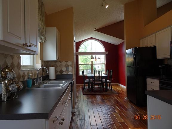 4th image of 5804 Dena Dr