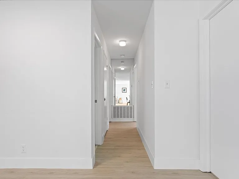 1332 Granada Blvd — Photo 11