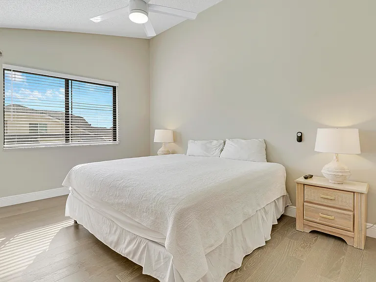 360 Bella Vista Ct N #60 — Photo 28