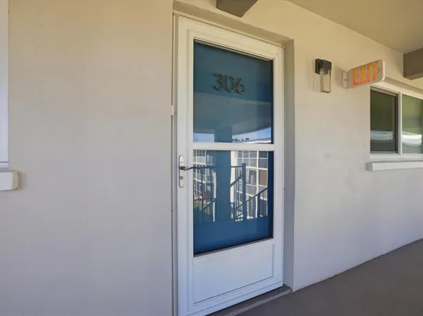649 Tamiami Trl S APT 306, Venice, FL 34285