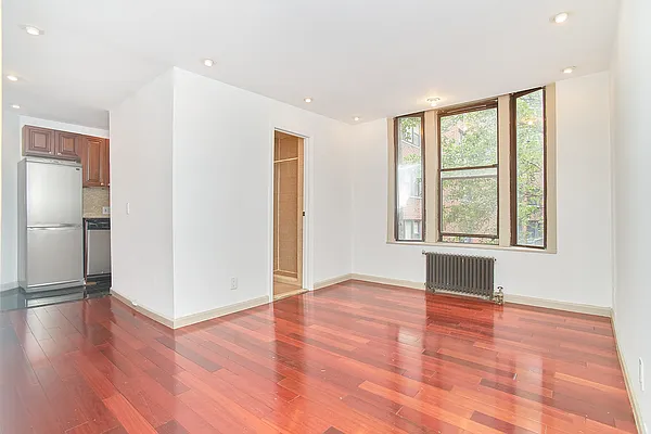 Rented by Living New York | media 1