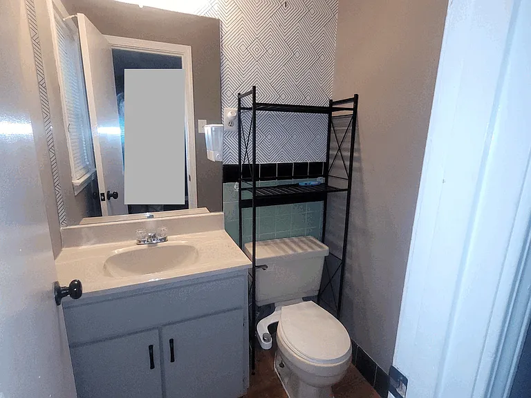 386 N Oak Grove Rd — Photo 7