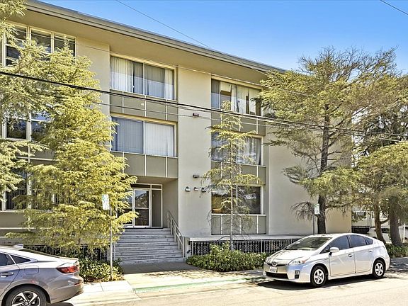 2nd image of 2655 Edison St APT 303