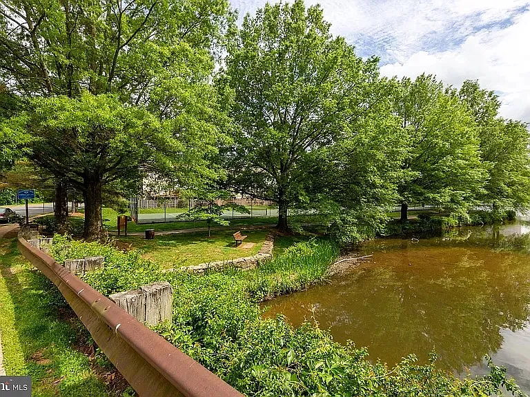 7725 Inversham Dr #139 — Photo 40