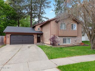 5513 N Atlantic Dr, Coeur D Alene, ID 83815