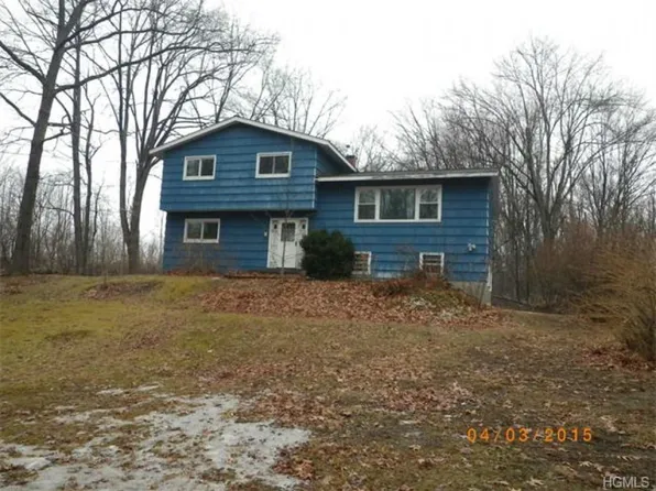 91 Tarbell Rd, Bloomingburg, NY 12721