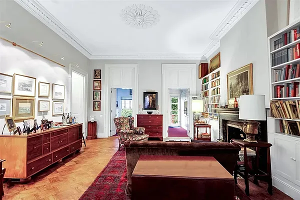 Rented by Corcoran | media 25