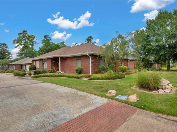 410 Winged Foot Dr, Lufkin, TX 75901