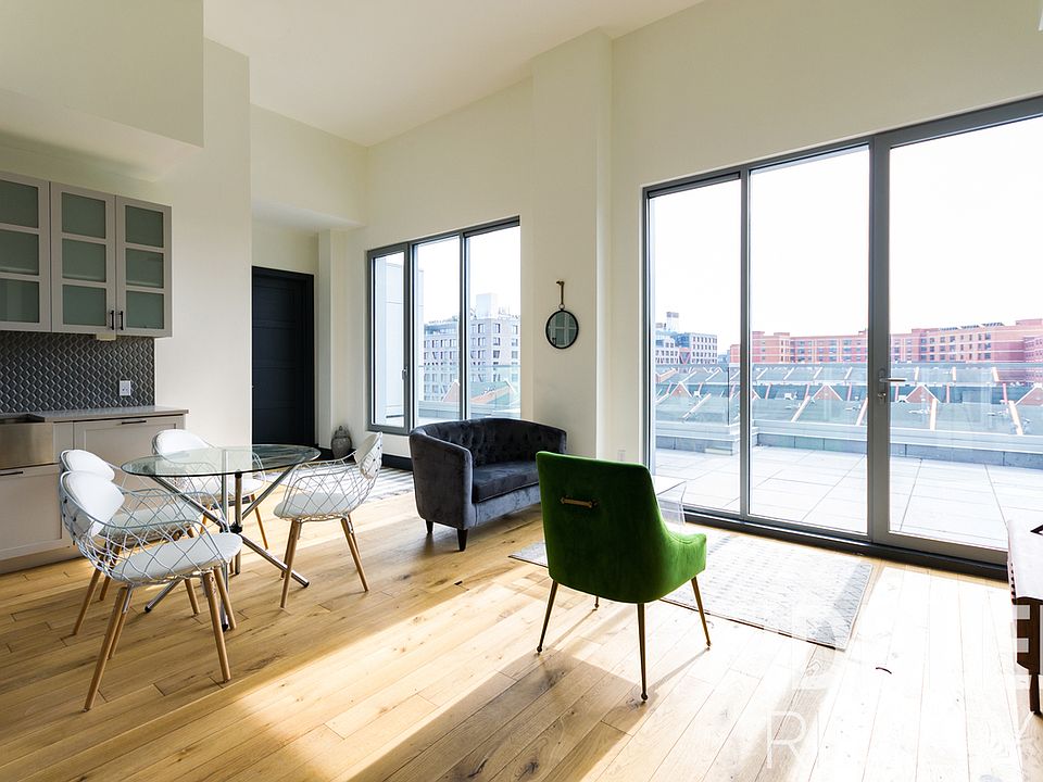 1st image of 10 Montieth St #638AA