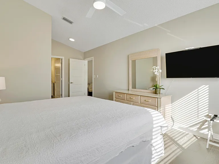 360 Bella Vista Ct N #60 — Photo 29