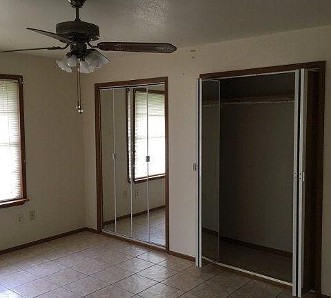 4th image of 107 Ciro Caceres Ave