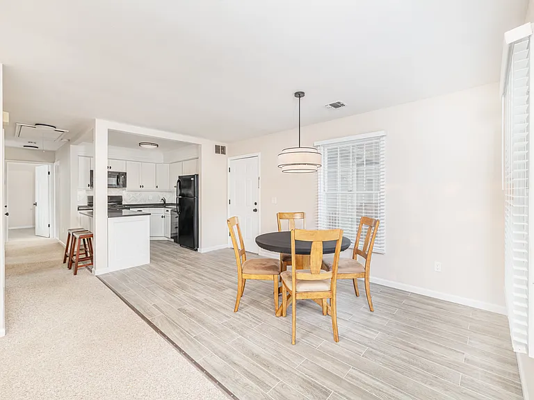 177 Stonyridge Dr #177 — Photo 4