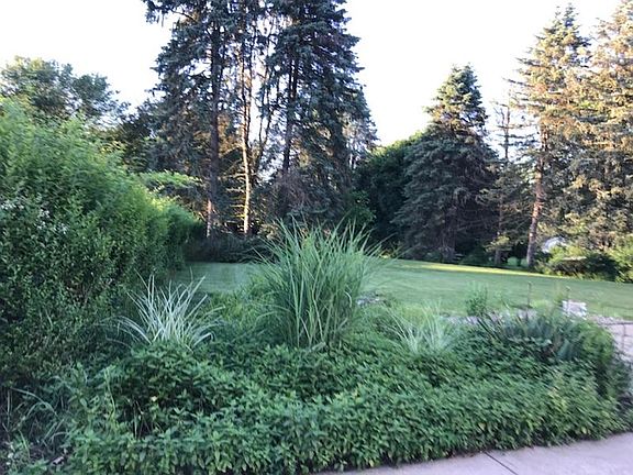 Private, landscaped lot