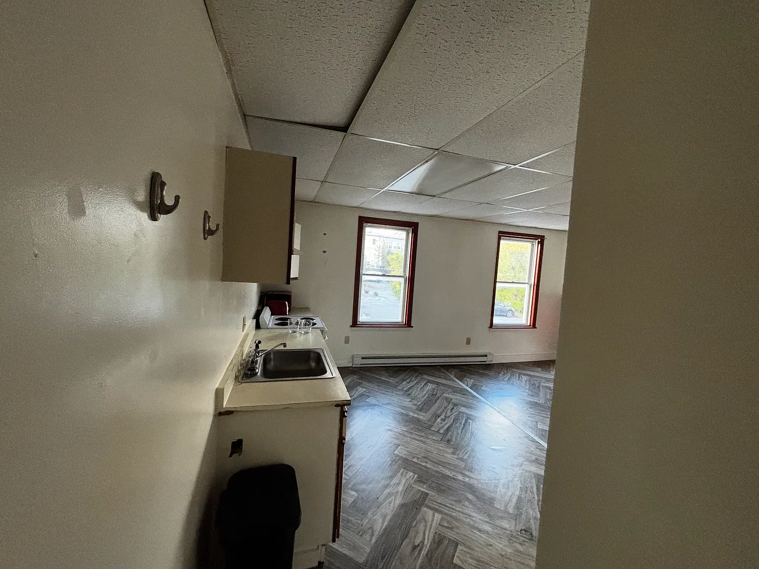2 bed, 500 sqft, $1,300 — Photo 1