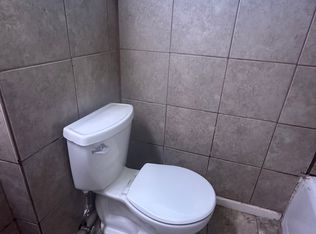 1852 Delia Ave, Akron, OH 44320