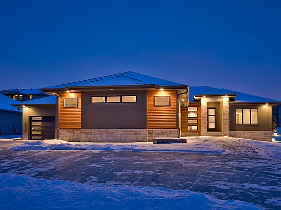 Denali Home Ranch Model. 