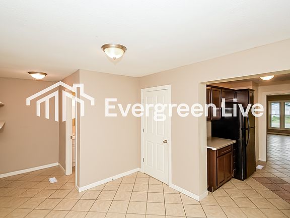 4th image of 7645 E 46th St