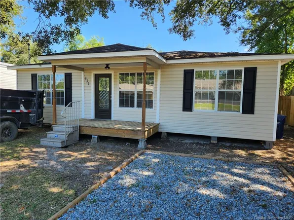 832 Brady St, Sulphur, LA 70663