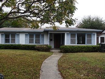 1st image of 1545 Melbourne Dr