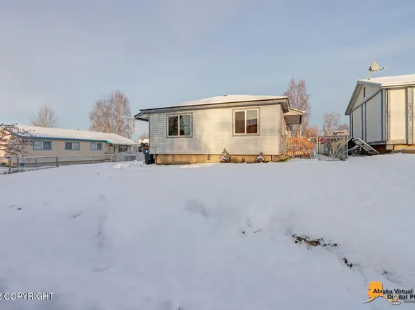 3633 E 17th Ave, Anchorage, AK 99508