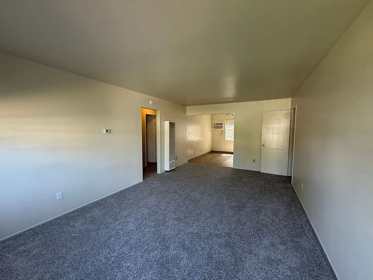 Building Photo - 2832 Sweet Way