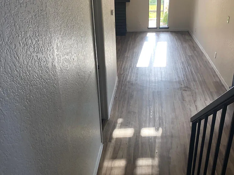 6126 S Lakewood Ave — Photo 5
