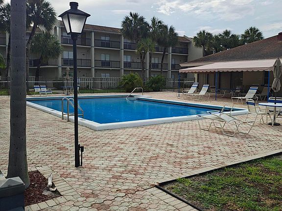 2nd image of 1500 N Congress Avenue Apt A44