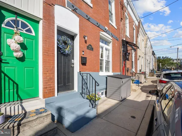 4043 Boone St, Philadelphia, PA 19127