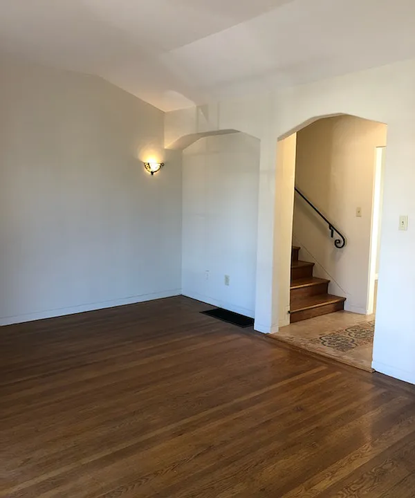 front room alcove