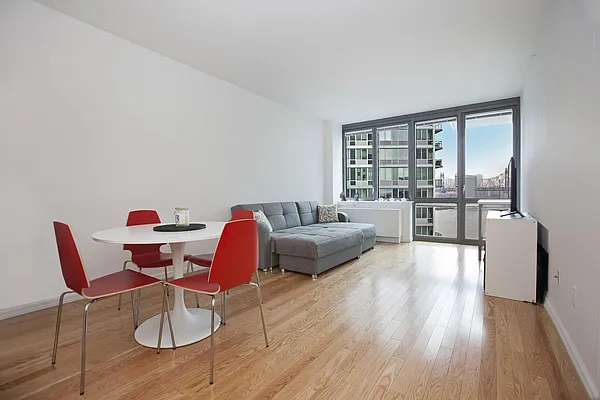 Rented by Space Marketing Shop | media 1
