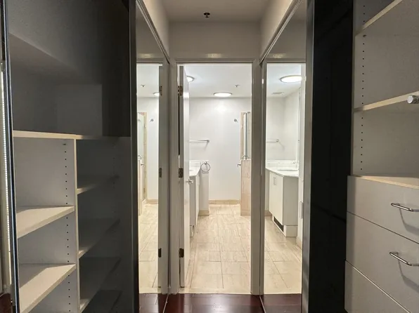 600 Harbor Boulevard image 19 of 32