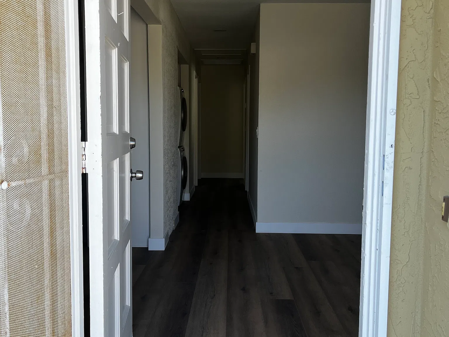 3 bed, 1.5 bath, 1050 sqft, $3,500 — Photo 4