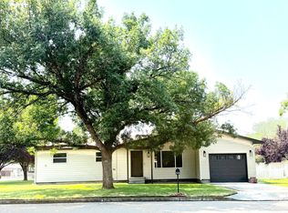 606 NW 4th St, Fruitland, ID 83619