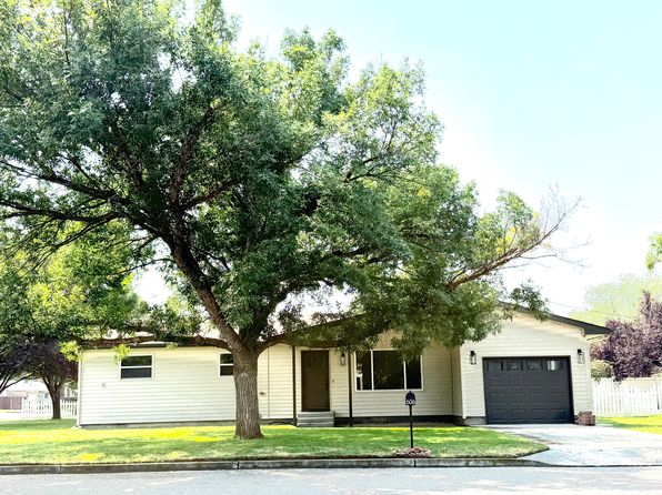 606 NW 4th St