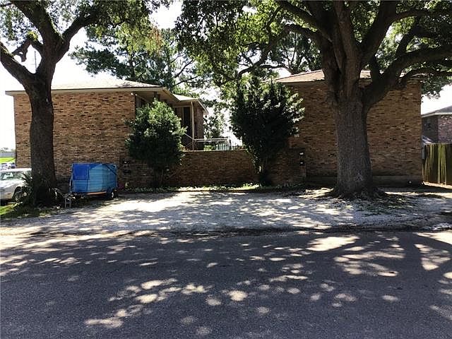 1st image of 735 Lake Ave