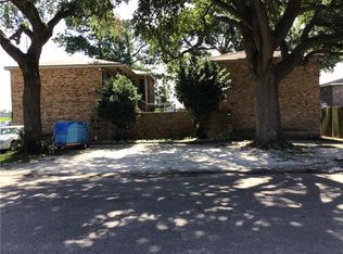 735 Lake Ave, Metairie, LA 70005