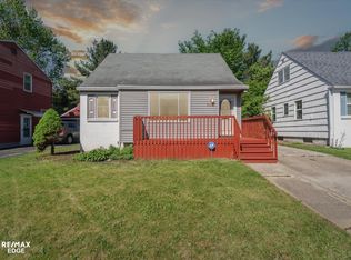526 S Meade St, Flint, MI 48503