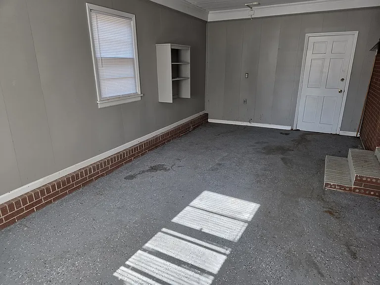 501 Pittman Dr — Photo 13
