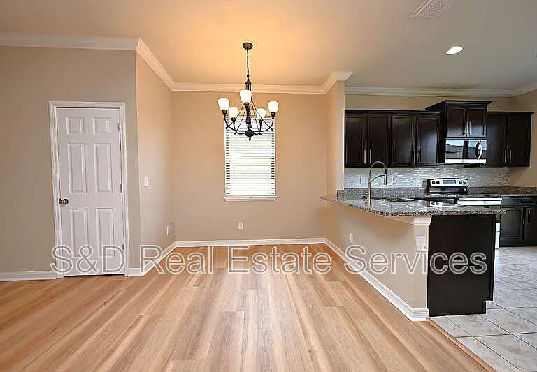 6309 Yellow Buckeye Dr — Photo 9