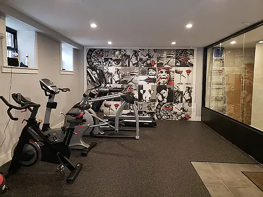 Rented by The Property Firm | media 38