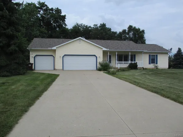 3160 Cobblestone Rdg, Tecumseh, MI 49286