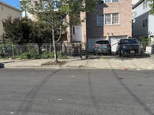 89-91 Hawthorne Ave, Newark, NJ 07112