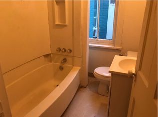 23 N Broad St #2, Lancaster, PA 17602