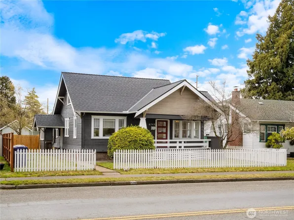 6240 S Oakes Street, Tacoma, WA 98409