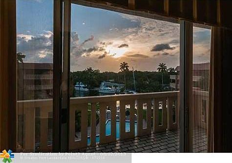 3rd image of 1301 River Reach Dr APT 518