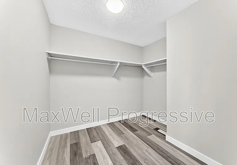 10650 158th Ave NW — Photo 26