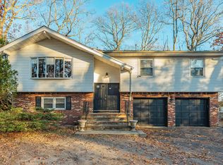 329 Miller Rd, Lakewood, NJ 08701