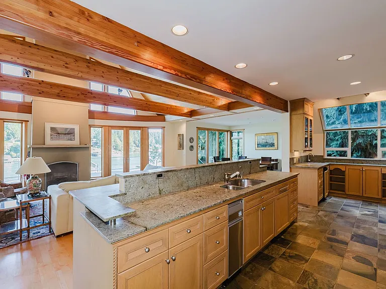 15000 Sivertson Rd NE — Photo 13